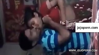 Bengali girlfriend fuck by lover in a apartment with bangla audio