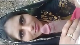 Indian desi aunty sucking young boy giant cock