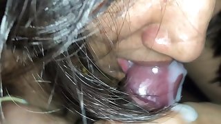 Sexiest Indian Dame Closeup Hard-on Sucking with Sperm in Mouth