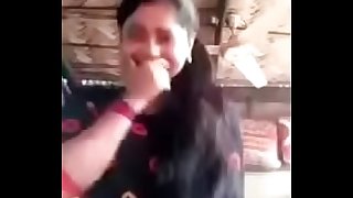 Cute Desi College Girl Shows her Nude Body Video