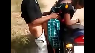 drindl desi cockslut having quickie by the road while friend